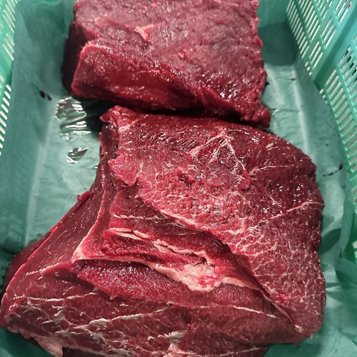 ミンククジラ胸肉2入約4.5kg(沿岸)